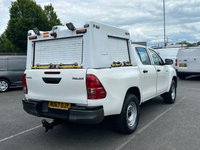 USED 2017 67 TOYOTA HI-LUX 2.4 D-4D Active Pickup Double Cab 4dr Diesel Manual 4WD Euro 6 NO VAT NO VAT (3.5t) (150 ps) *NO VAT* NO VAT* NO VAT*