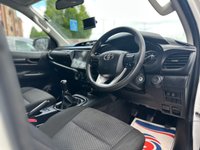 USED 2017 67 TOYOTA HI-LUX 2.4 D-4D Active Pickup Double Cab 4dr Diesel Manual 4WD Euro 6 NO VAT NO VAT (3.5t) (150 ps) *NO VAT* NO VAT* NO VAT*