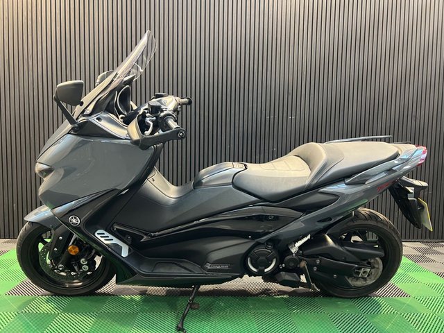 View our YAMAHA TMAX 560