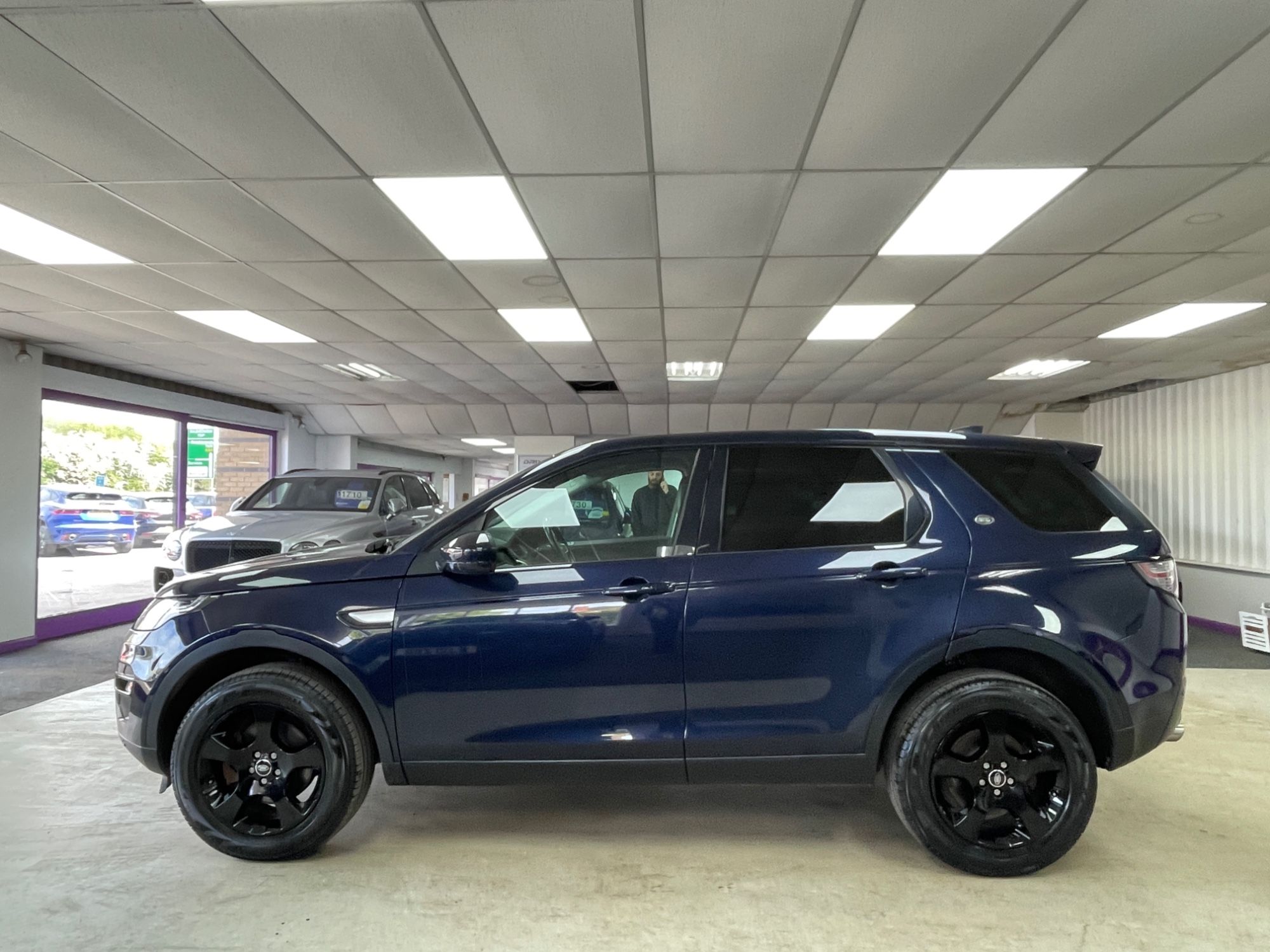 USED 2019 19 LAND ROVER DISCOVERY SPORT 2.0 eD4 HSE SUV 5dr Diesel Manual Euro 6 (s/s) (5 Seat) (150 ps) 