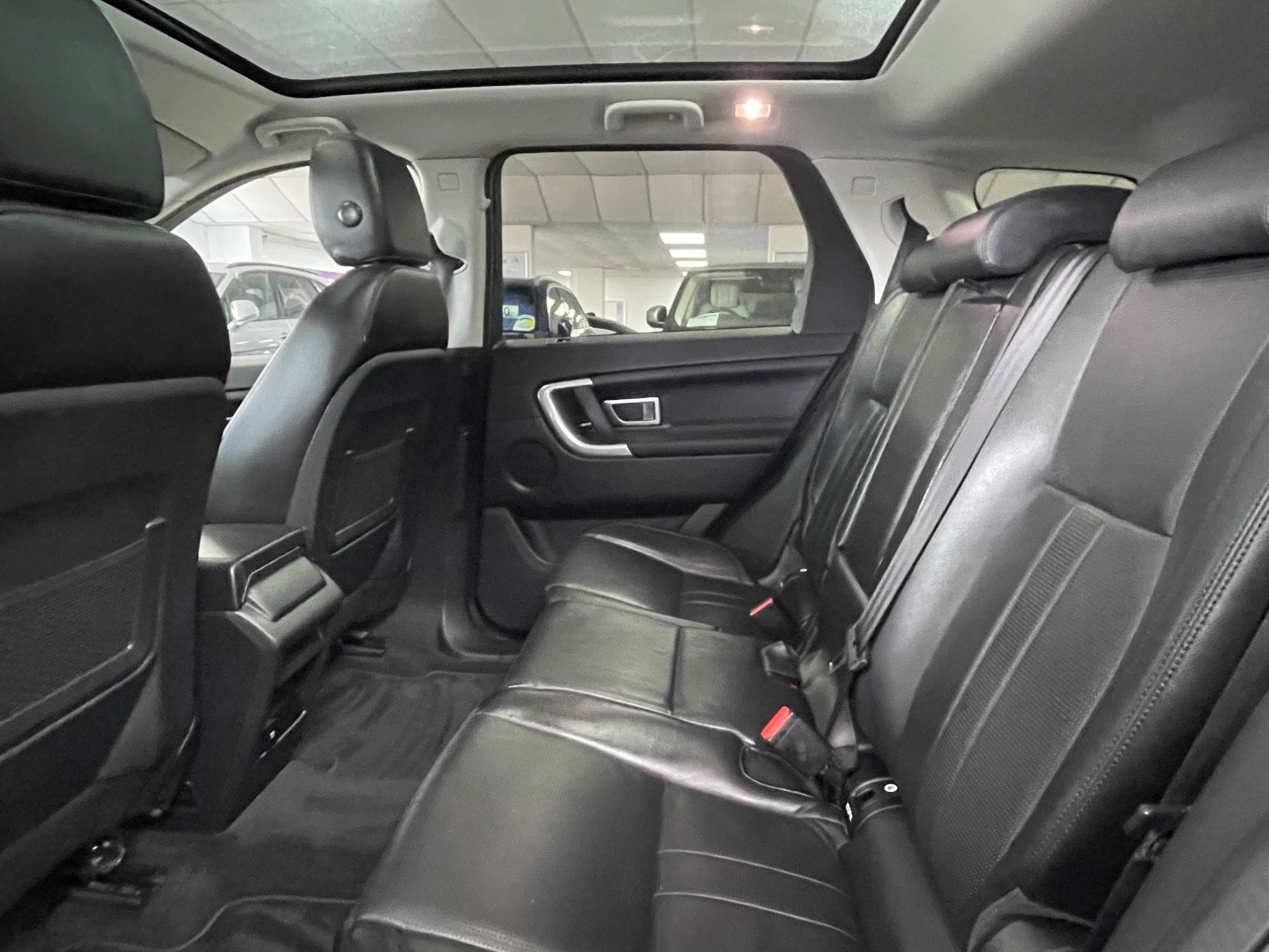 USED 2019 19 LAND ROVER DISCOVERY SPORT 2.0 eD4 HSE SUV 5dr Diesel Manual Euro 6 (s/s) (5 Seat) (150 ps) 
