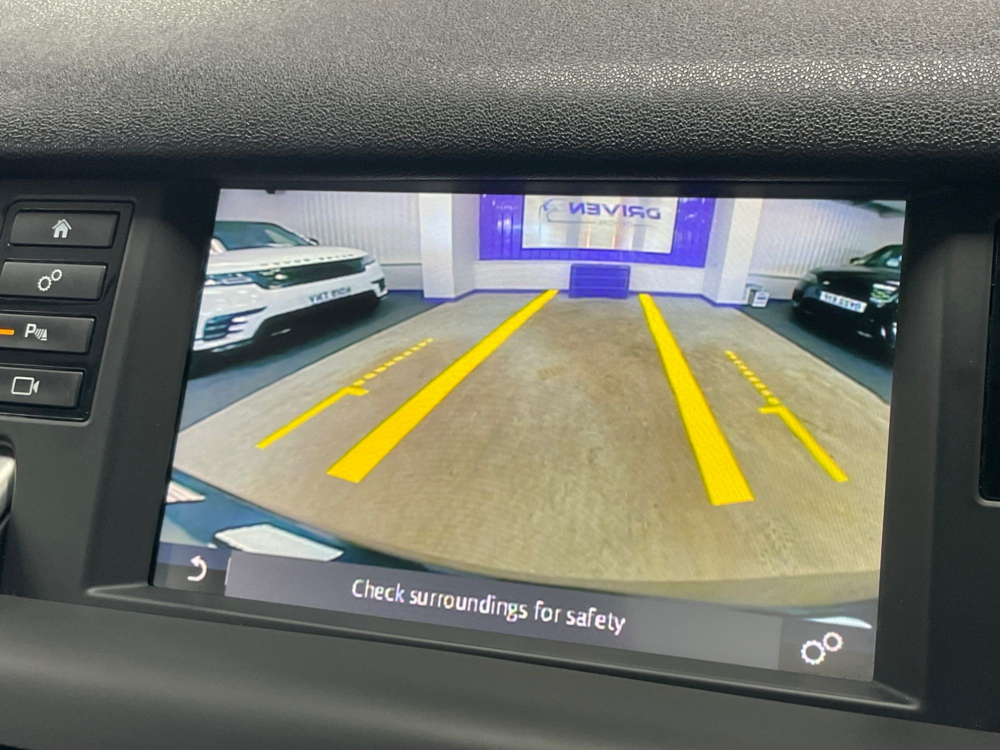 USED 2019 19 LAND ROVER DISCOVERY SPORT 2.0 eD4 HSE SUV 5dr Diesel Manual Euro 6 (s/s) (5 Seat) (150 ps) 