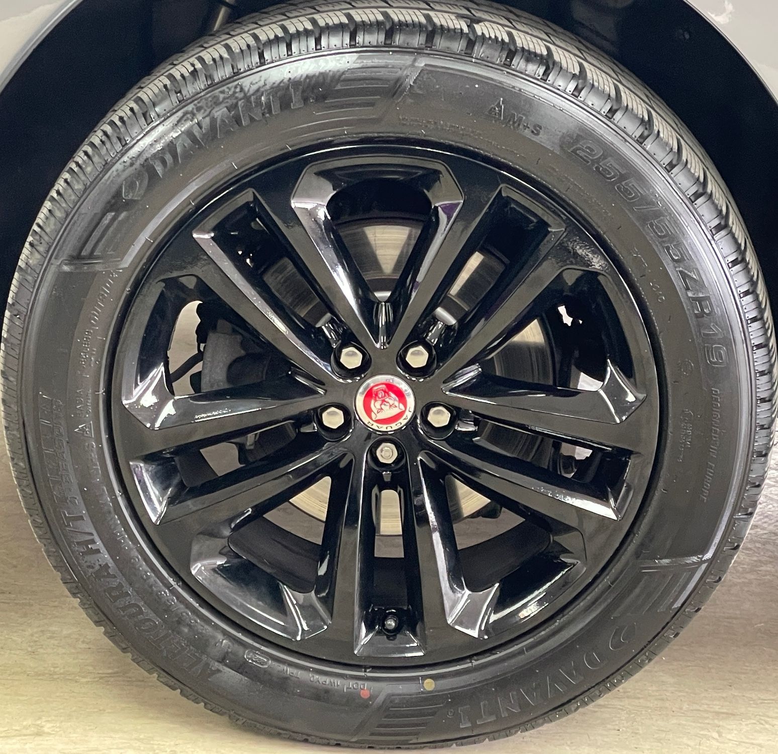 USED 2019 69 JAGUAR F-PACE 2.0 D180 R-Sport SUV 5dr Diesel Auto AWD Euro 6 (s/s) (180 ps) 