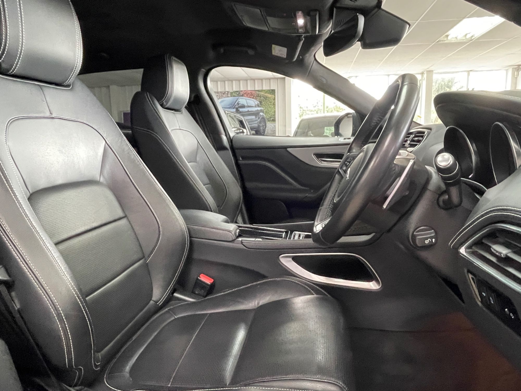 USED 2019 69 JAGUAR F-PACE 2.0 D180 R-Sport SUV 5dr Diesel Auto AWD Euro 6 (s/s) (180 ps) 