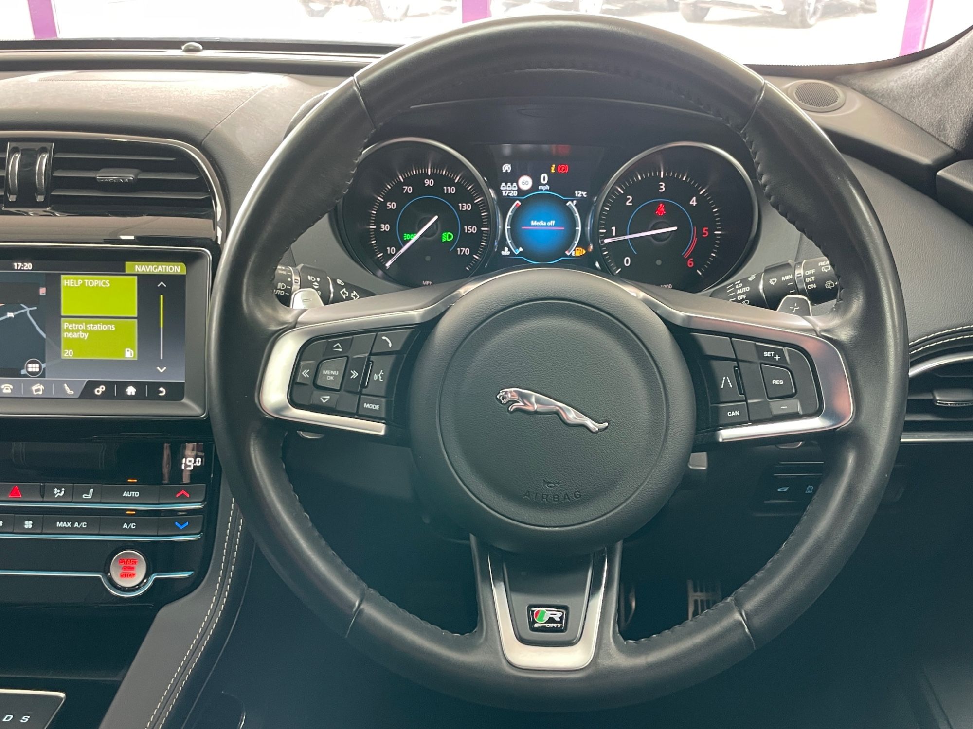 USED 2019 69 JAGUAR F-PACE 2.0 D180 R-Sport SUV 5dr Diesel Auto AWD Euro 6 (s/s) (180 ps) 
