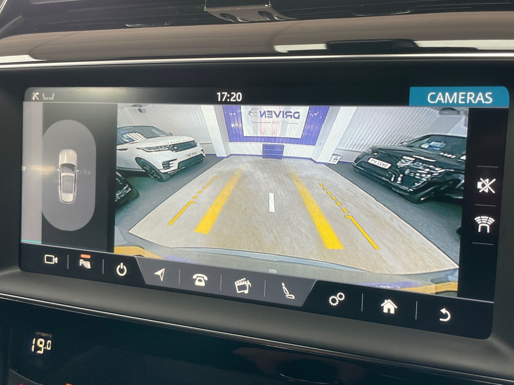 USED 2019 69 JAGUAR F-PACE 2.0 D180 R-Sport SUV 5dr Diesel Auto AWD Euro 6 (s/s) (180 ps) 