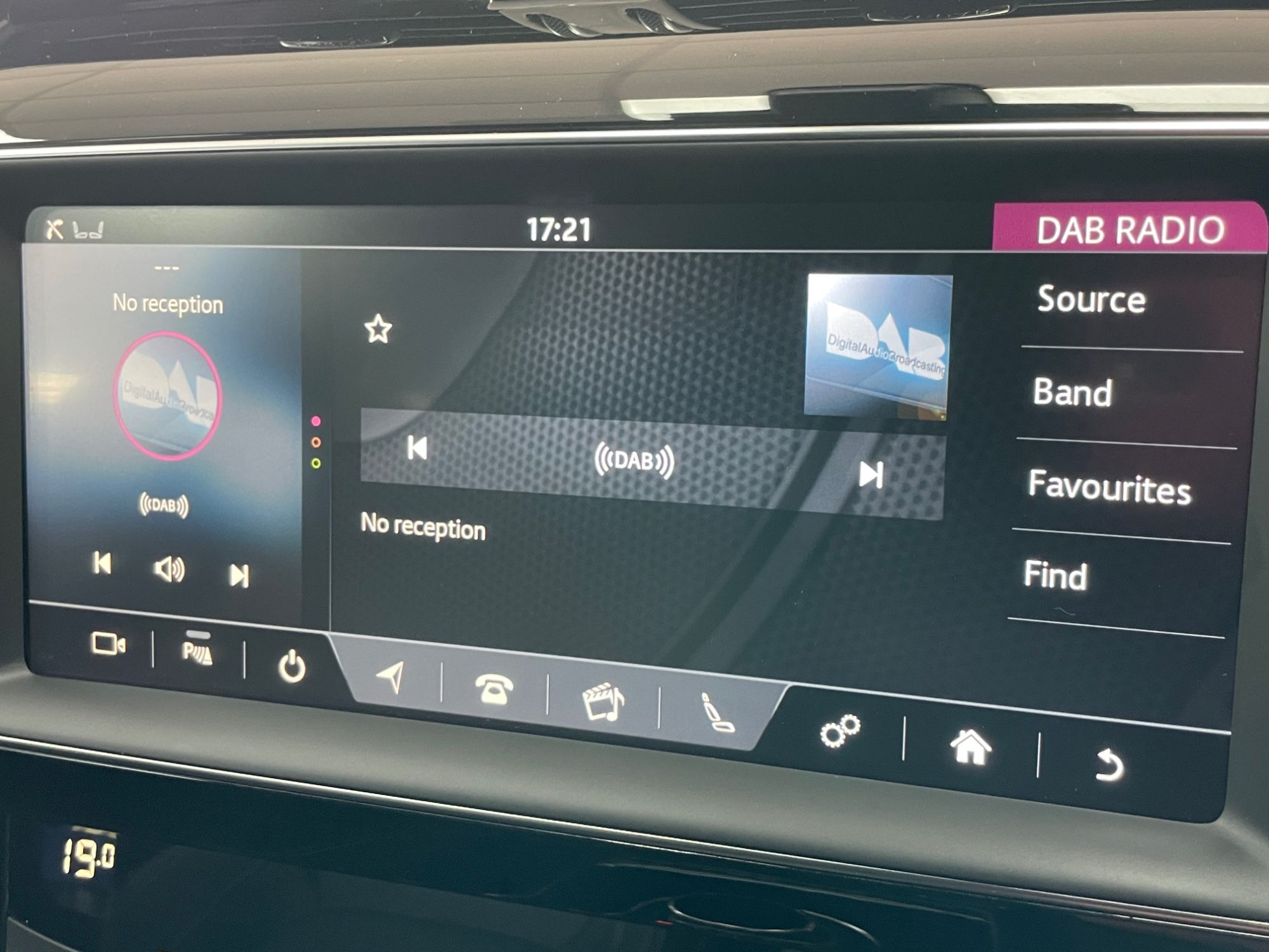 USED 2019 69 JAGUAR F-PACE 2.0 D180 R-Sport SUV 5dr Diesel Auto AWD Euro 6 (s/s) (180 ps) 