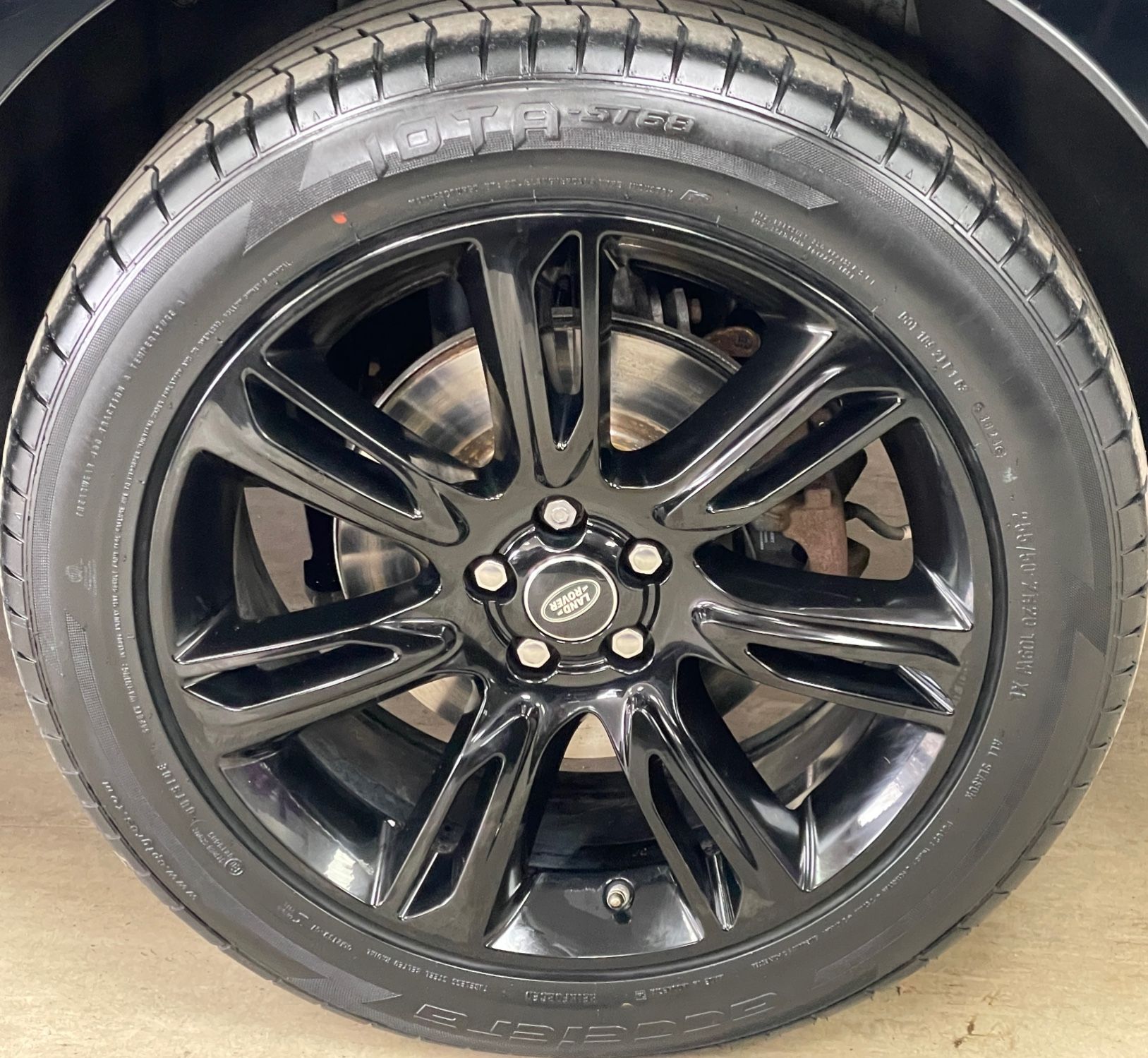 USED 2019 19 LAND ROVER RANGE ROVER VELAR 2.0 P250 R-Dynamic SE SUV 5dr Petrol Auto 4WD Euro 6 (s/s) (250 ps) 