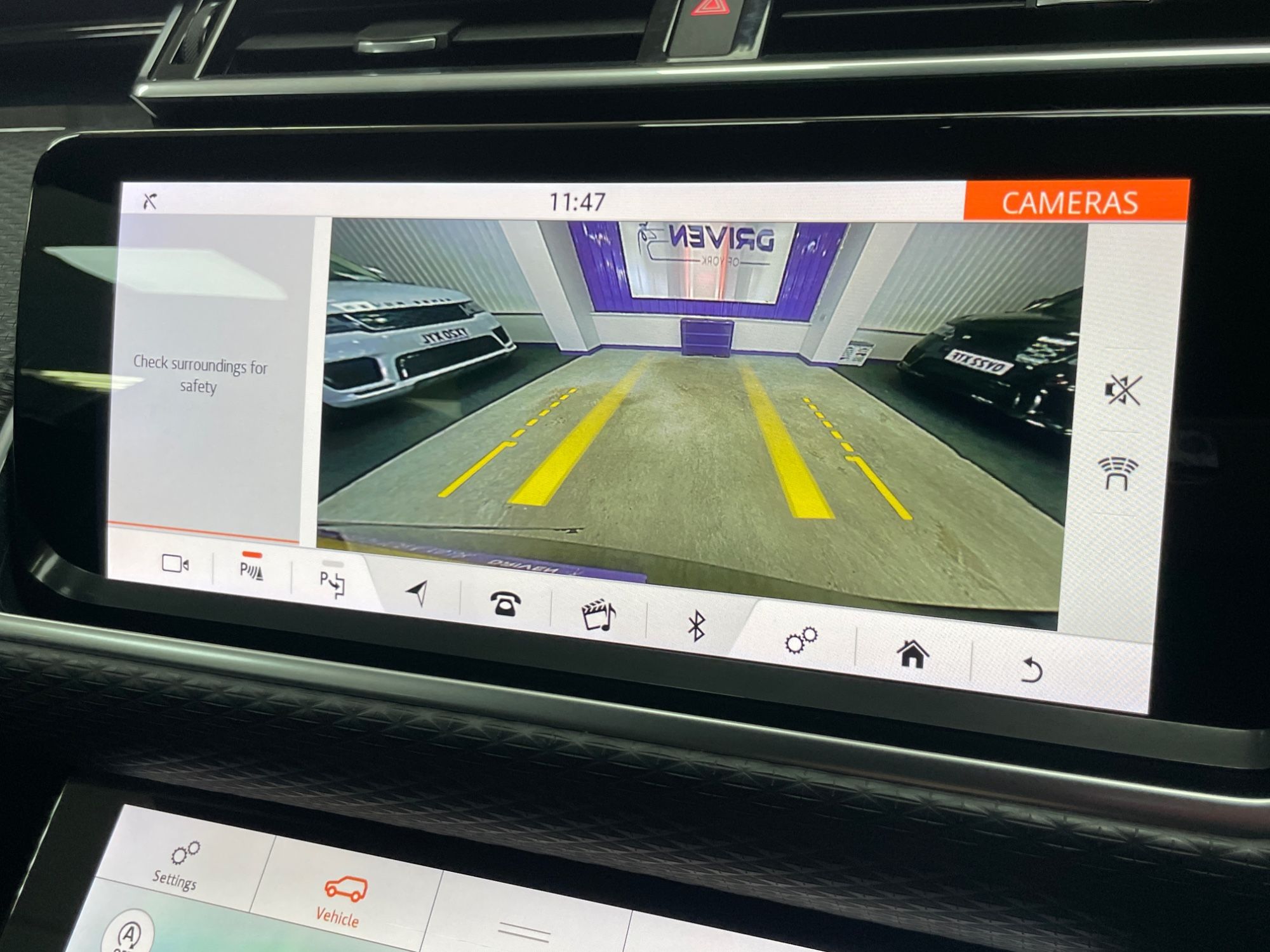 USED 2019 19 LAND ROVER RANGE ROVER VELAR 2.0 P250 R-Dynamic SE SUV 5dr Petrol Auto 4WD Euro 6 (s/s) (250 ps) 