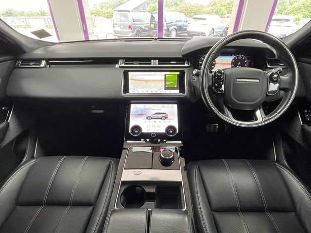 View our LAND ROVER RANGE ROVER VELAR