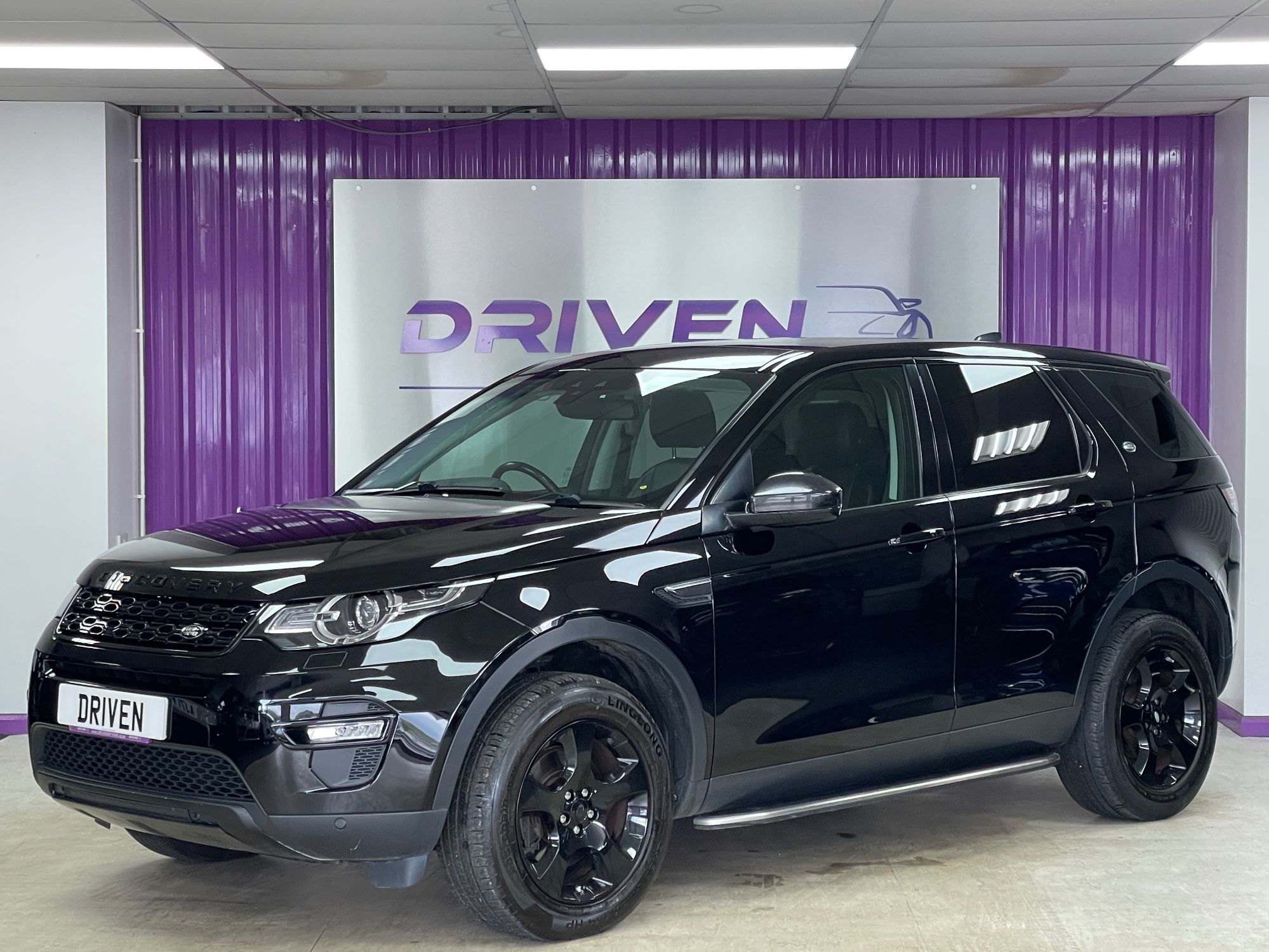 USED 2018 68 LAND ROVER DISCOVERY SPORT 2.0 eD4 HSE SUV 5dr Diesel Manual Euro 6 (s/s) (5 Seat) (150 ps) 