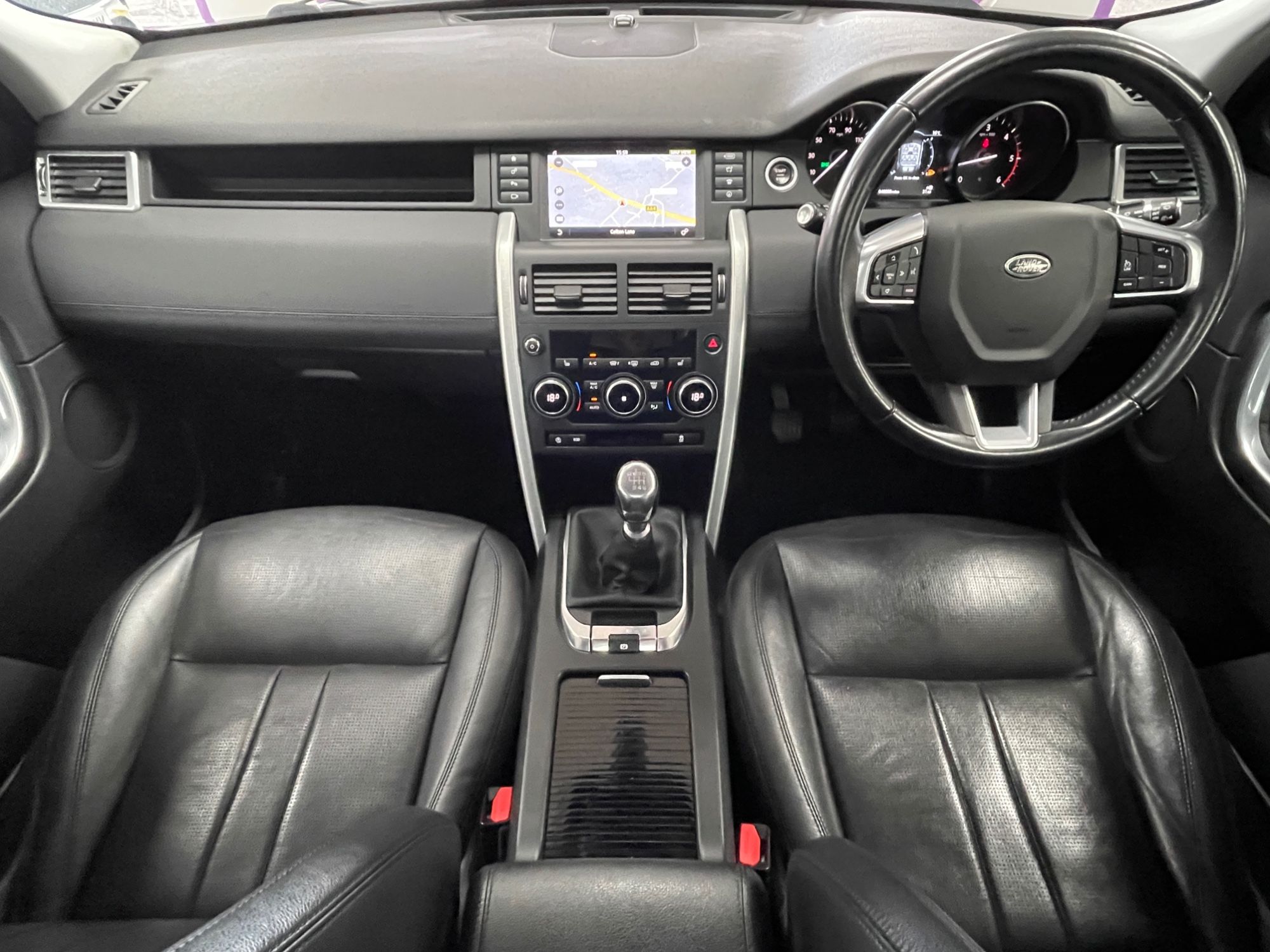 USED 2018 68 LAND ROVER DISCOVERY SPORT 2.0 eD4 HSE SUV 5dr Diesel Manual Euro 6 (s/s) (5 Seat) (150 ps) 