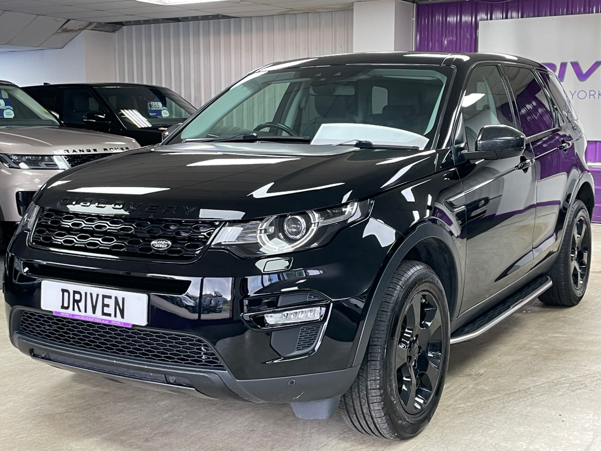 USED 2018 68 LAND ROVER DISCOVERY SPORT 2.0 eD4 HSE SUV 5dr Diesel Manual Euro 6 (s/s) (5 Seat) (150 ps) 