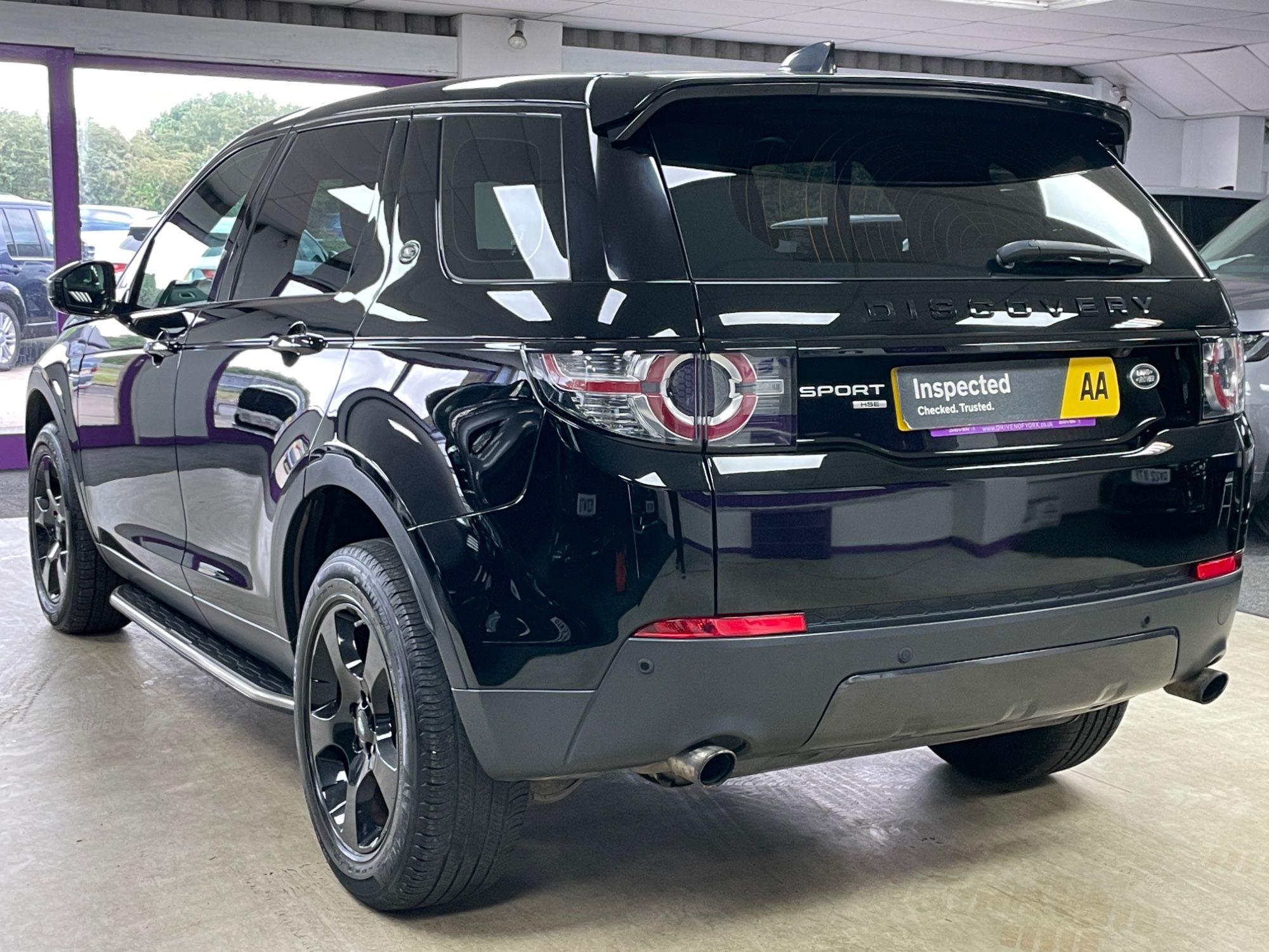 USED 2018 68 LAND ROVER DISCOVERY SPORT 2.0 eD4 HSE SUV 5dr Diesel Manual Euro 6 (s/s) (5 Seat) (150 ps) 