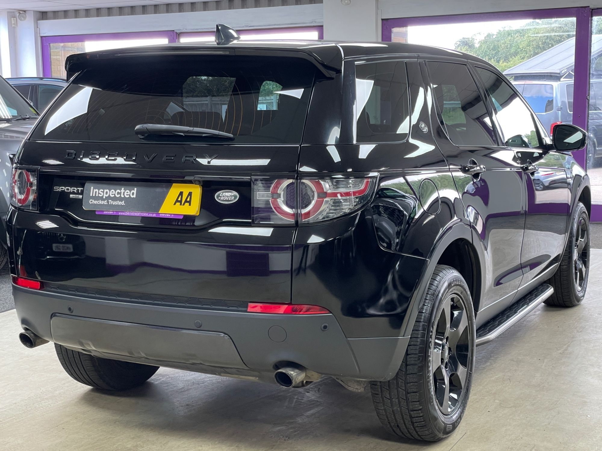 USED 2018 68 LAND ROVER DISCOVERY SPORT 2.0 eD4 HSE SUV 5dr Diesel Manual Euro 6 (s/s) (5 Seat) (150 ps) 