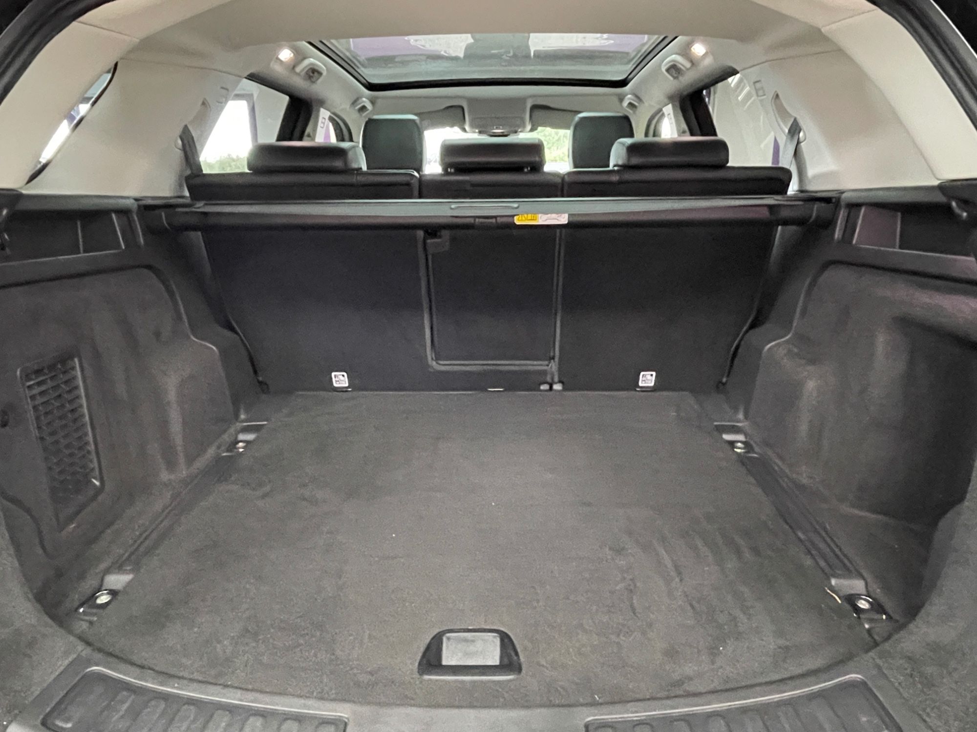 USED 2018 68 LAND ROVER DISCOVERY SPORT 2.0 eD4 HSE SUV 5dr Diesel Manual Euro 6 (s/s) (5 Seat) (150 ps) 