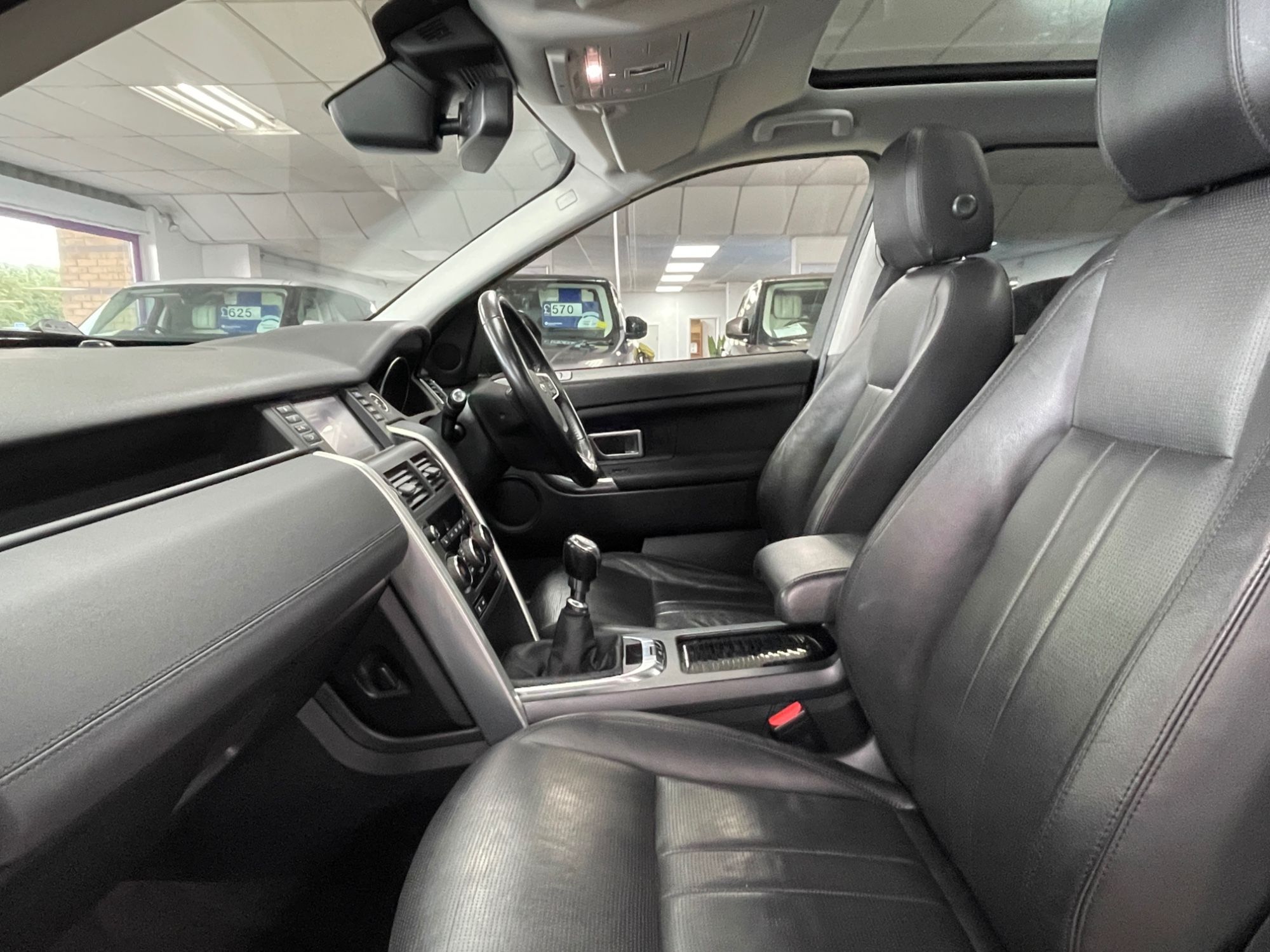 USED 2018 68 LAND ROVER DISCOVERY SPORT 2.0 eD4 HSE SUV 5dr Diesel Manual Euro 6 (s/s) (5 Seat) (150 ps) 