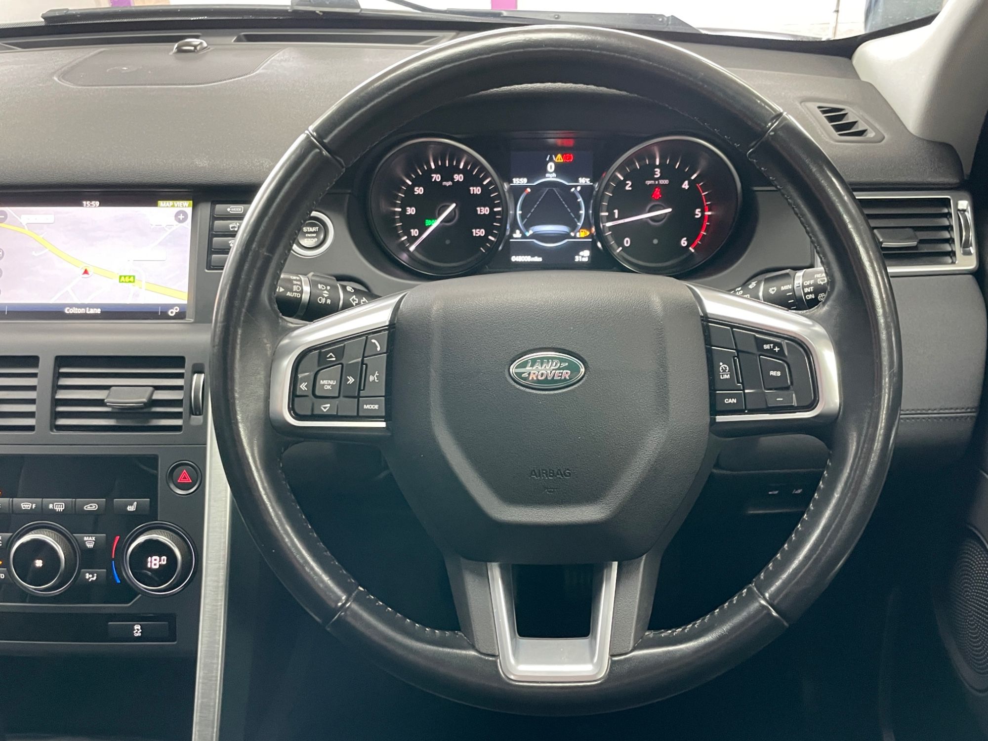 USED 2018 68 LAND ROVER DISCOVERY SPORT 2.0 eD4 HSE SUV 5dr Diesel Manual Euro 6 (s/s) (5 Seat) (150 ps) 