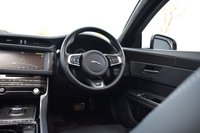 USED 2016 66 JAGUAR XF 3.0 V6 S Saloon 4dr Petrol Auto Euro 6 (s/s) (380 ps) PAN ROOF / COOLED SEATS / HUD