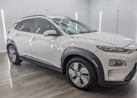 USED 2020 20 HYUNDAI KONA 64kWh Premium SE SUV 5dr Electric Auto (7kW Charger) (204 ps) 17 INCH ALLOY WHEELS,  PARKING SENSORS - REAR CAMERA , HEAD-UP DISPLAY , HEATED SEATS , APPLE CARPLAY - ANDROID AUTO , FULL SERVICE HISTORY
