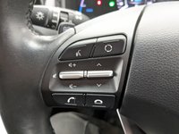 USED 2020 20 HYUNDAI KONA 64kWh Premium SE SUV 5dr Electric Auto (7kW Charger) (204 ps) 17 INCH ALLOY WHEELS,  PARKING SENSORS - REAR CAMERA , HEAD-UP DISPLAY , HEATED SEATS , APPLE CARPLAY - ANDROID AUTO , FULL SERVICE HISTORY