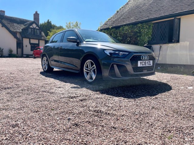 View our AUDI A1