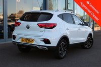 USED 2022 22 MG MG ZS 1.5 VTi-TECH Exclusive SUV 5dr Petrol Manual Euro 6 (s/s) (106 ps) NAV, CARPLAY, 360 CAMERA, ULEZ, PARK SENSORS, HEATED SEATS