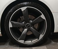 USED 2013 13 AUDI A4 AVANT 2.0 TDI Black Edition Estate 5dr Diesel Manual Euro 5 (s/s) (177 ps) 