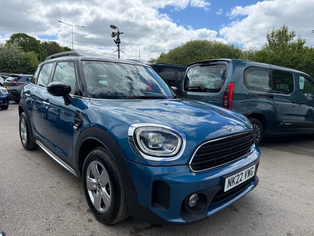 View our MINI COUNTRYMAN