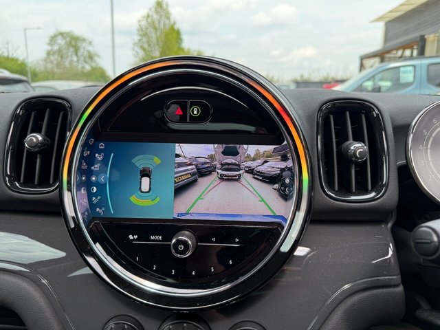 View our MINI COUNTRYMAN