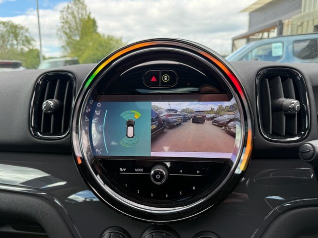 View our MINI COUNTRYMAN