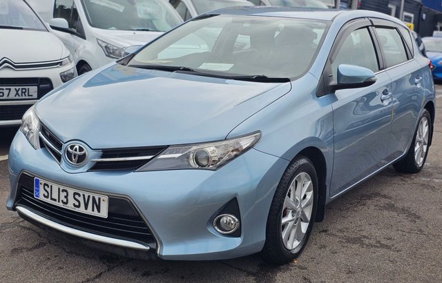 View our TOYOTA AURIS
