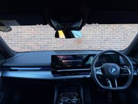 USED 2024 74 BMW 5 SERIES 2.0 530e 22.1kWh M Sport Saloon 4dr Petrol Plug-in Hybrid Steptronic Euro 6 (s/s) (299 ps) 