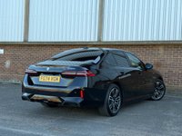 USED 2024 74 BMW 5 SERIES 2.0 530e 22.1kWh M Sport Saloon 4dr Petrol Plug-in Hybrid Steptronic Euro 6 (s/s) (299 ps) 