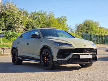 2019 LAMBORGHINI URUS