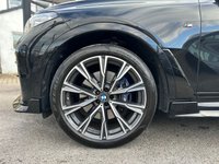 USED 2021 21 BMW X7 3.0 M50d SUV 5dr Diesel Auto xDrive Euro 6 (s/s) (400 ps) Ultimate Luxury SUV