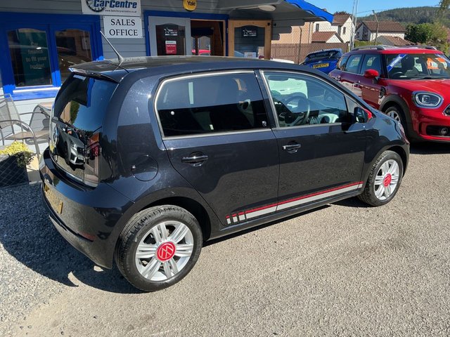 View our VOLKSWAGEN UP!