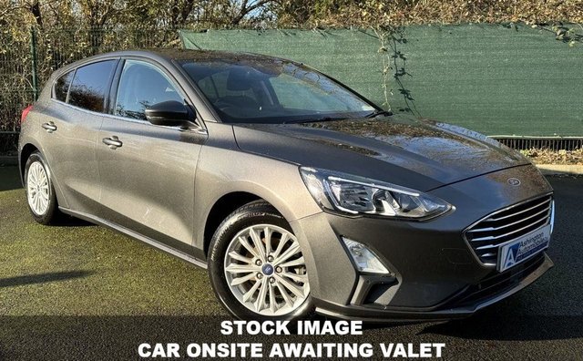 View our Ford Focus 1.0 TITANIUM 125