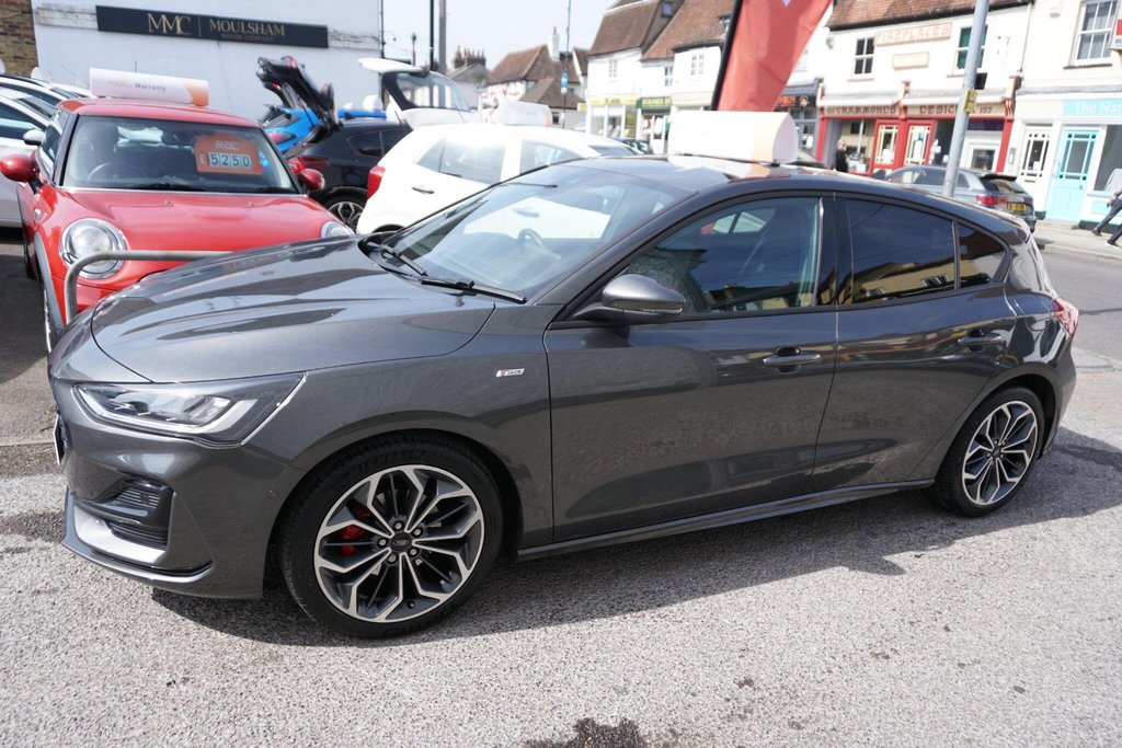 USED 2023 23 FORD FOCUS 1.0T EcoBoost MHEV ST-Line X DCT Euro 6 (s/s) 5dr AUTOMATIC