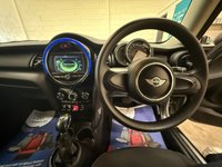 USED 2017 17 MINI HATCH 1.2 One Hatchback 3 Door Petrol Automatic Euro 6 (s/s) (102 ps) FRONT & REAR PARKING SENSORS