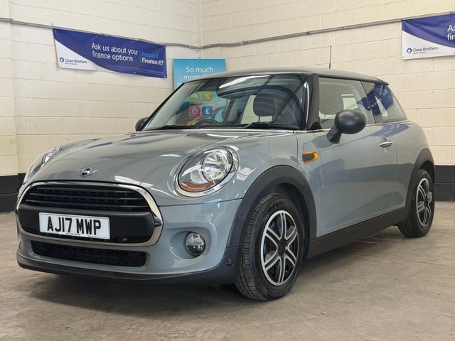 2017 17 MINI Hatch 1.2 One Hatchback 3 Door Petrol Automatic Euro 6 (s/s) (102 ps)