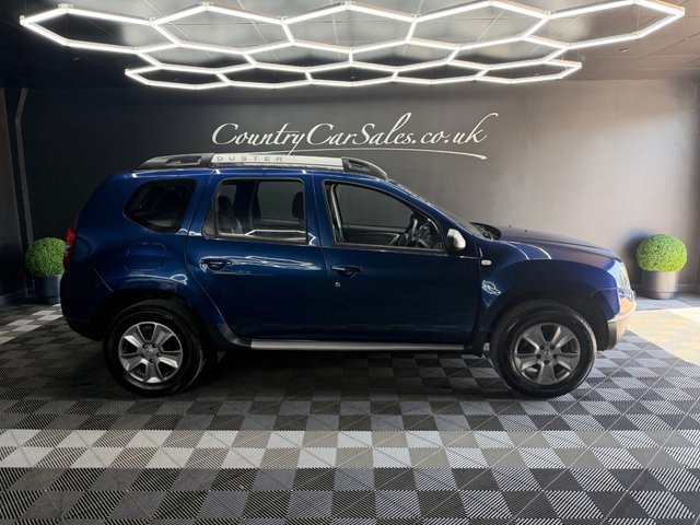 View our DACIA DUSTER