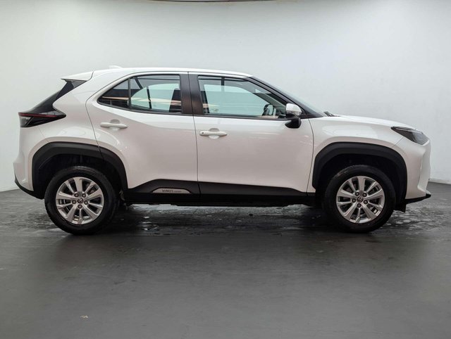 USED 2023 73 TOYOTA YARIS CROSS 1.5 Yaris Cross Icon HEV Auto 5dr CLICK+COLLECT / HOME DELIVERY