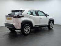 USED 2023 73 TOYOTA YARIS CROSS 1.5 Yaris Cross Icon HEV Auto 5dr CLICK+COLLECT / HOME DELIVERY