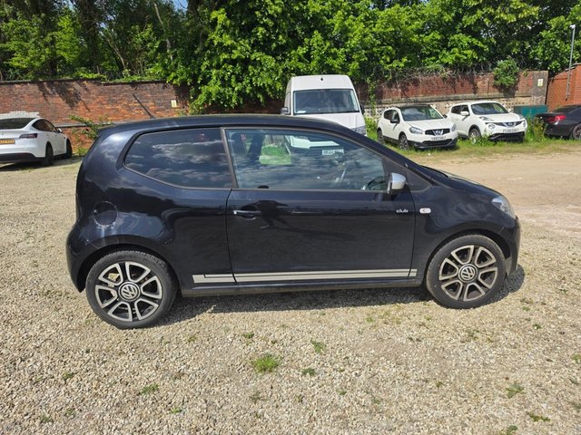 View our VOLKSWAGEN UP!