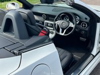 USED 2015 65 MERCEDES-BENZ SLK 2.1 SLK250d AMG Sport Convertible 2dr Diesel G-Tronic Euro 6 (s/s) (204 ps) &pound;35 ROAD TAX / 9 SPEED