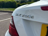 USED 2015 65 MERCEDES-BENZ SLK 2.1 SLK250d AMG Sport Convertible 2dr Diesel G-Tronic Euro 6 (s/s) (204 ps) &pound;35 ROAD TAX / 9 SPEED