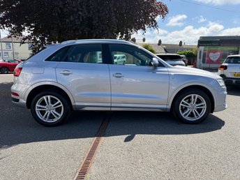 View our AUDI Q3