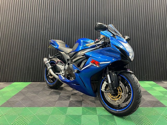 View our SUZUKI GSX-R600