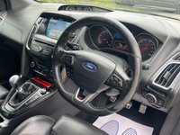 USED 2017 66 FORD FOCUS 2.0T EcoBoost ST-3 Hatchback 5dr Petrol Manual Euro 6 (s/s) (250 ps) BEST SELLING COLOUR